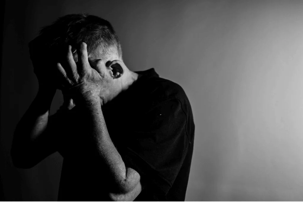 Anxiety Symptoms That Affect Sleep, Focus, and Mood